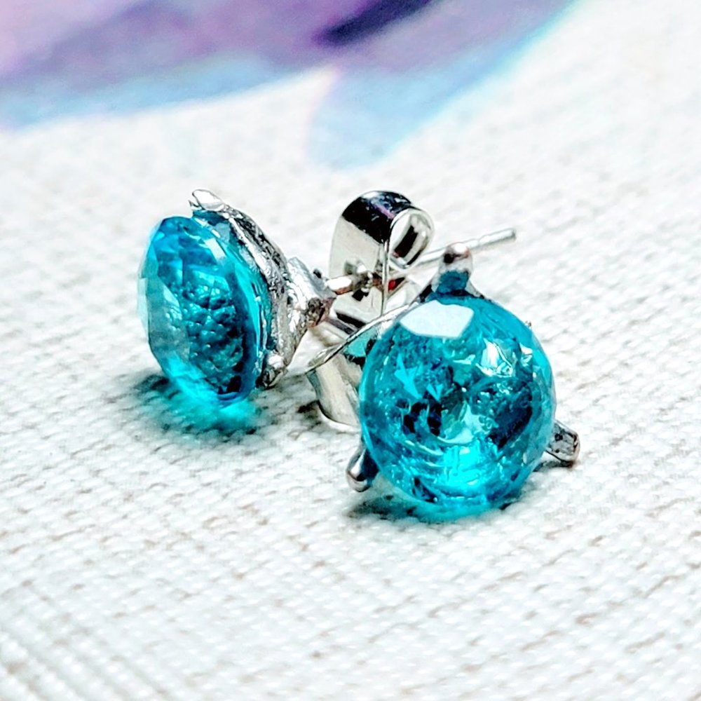 Stunning ⁛ Simple ⁛ Intense ⁛ Blue ⁛ Stud ⁛ Earrings